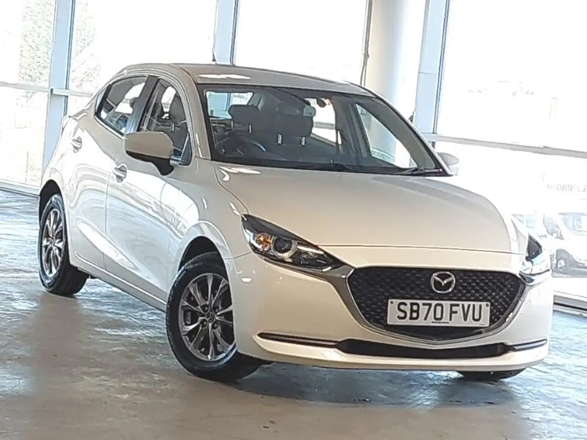 2020-mazda-mazda2-15-skyactiv-g-se-l-big-0