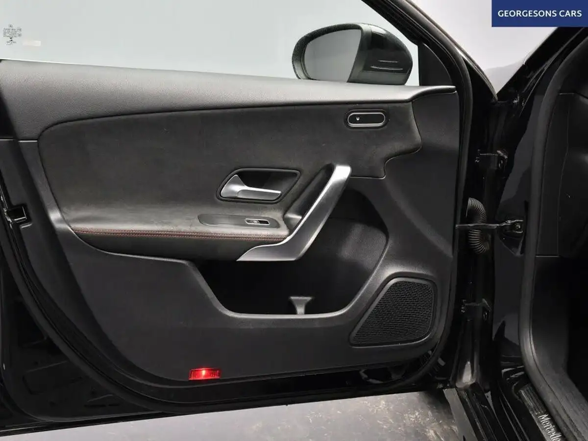 2020-mercedes-benz-a-class-13-a200-amg-line-hatchback-5d-7g-dct-big-24