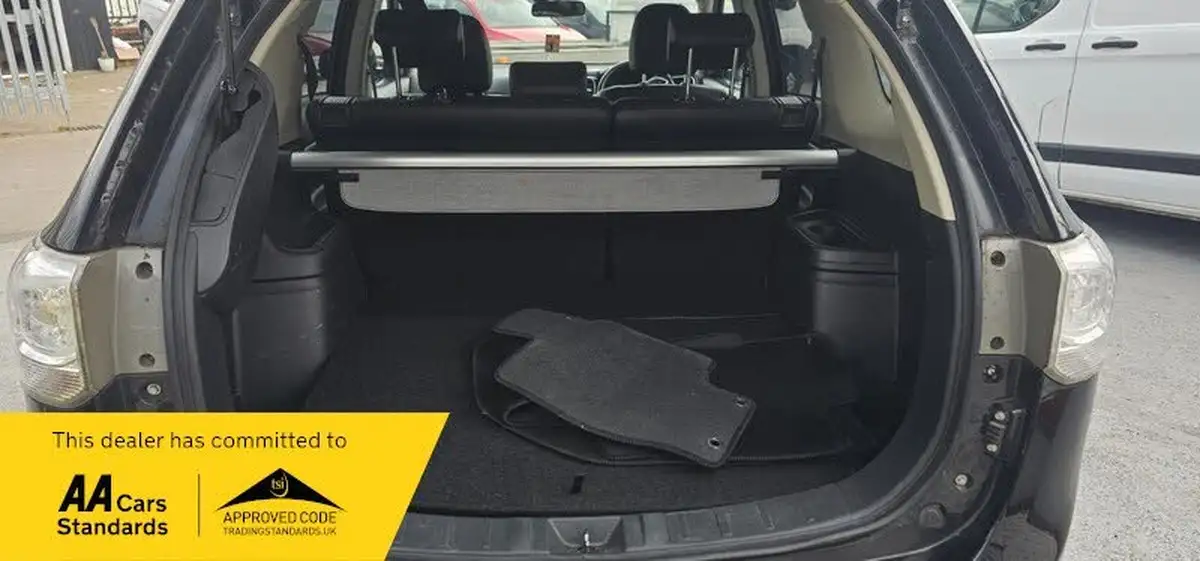 2015-mitsubishi-outlander-20-gx4h-big-7