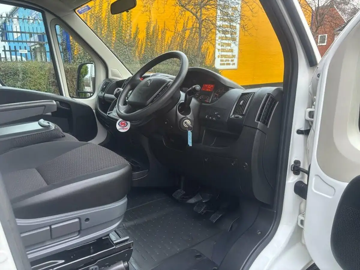2021-citroen-relay-22bluehdi-35-l3-plus-chassis-cab-big-8