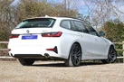 2022-bmw-3-series-20-330e-sport-pro-touring-5d-small-17