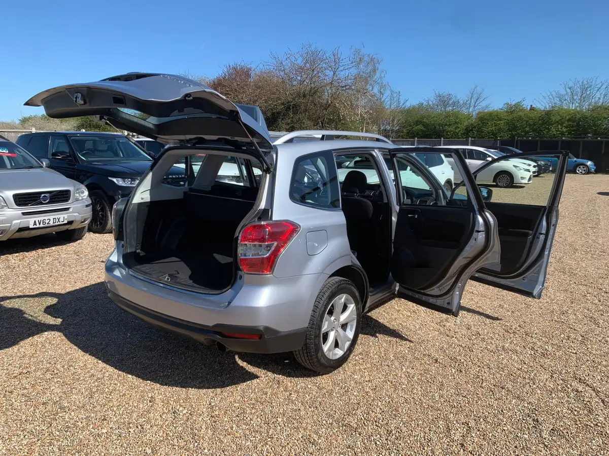 2015-subaru-forester-20-xe-150ps-1995cc-lineartronic-big-49