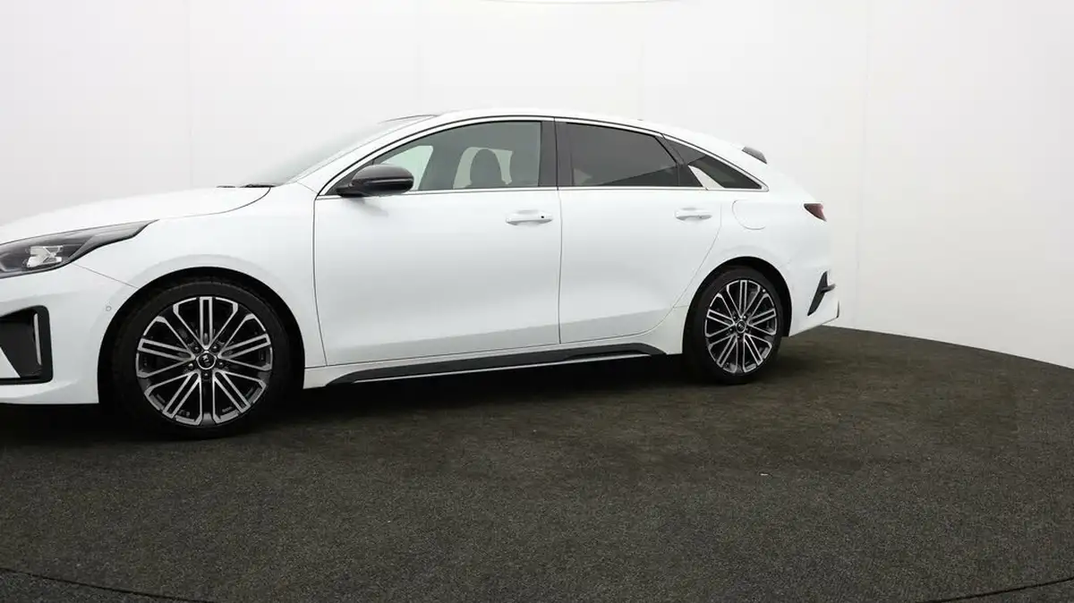2021-kia-pro-ceed-15-t-gdi-gt-line-s-big-55