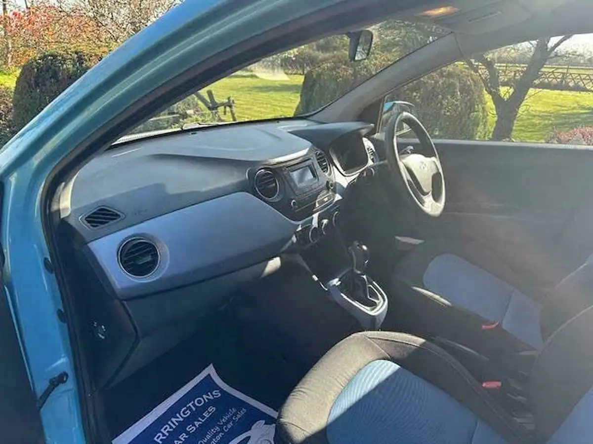 2014-hyundai-i10-12-se-auto-big-10