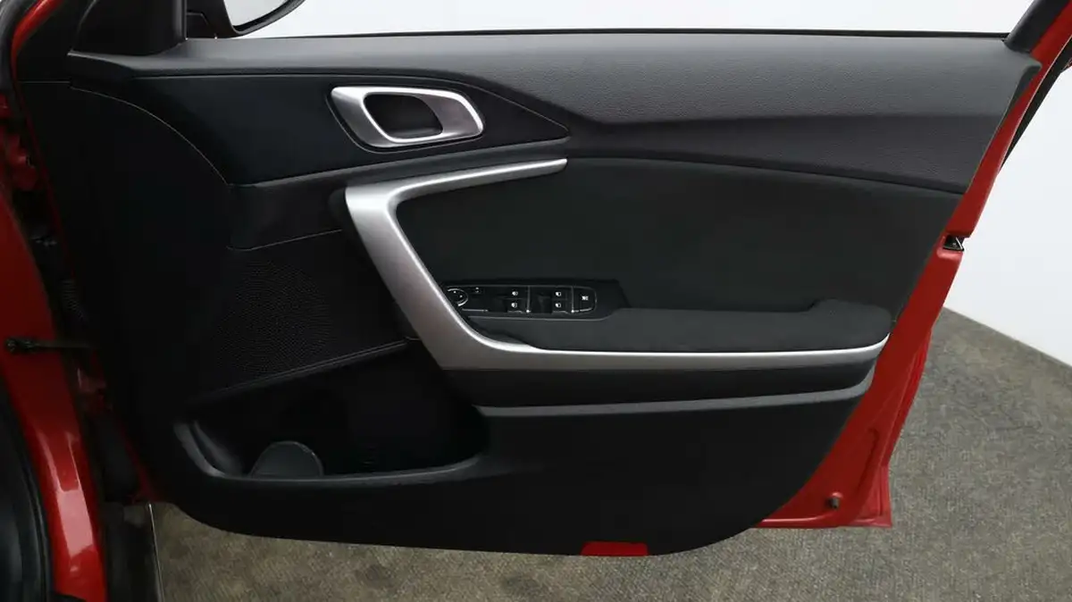 2021-kia-xceed-10-t-gdi-2-big-14
