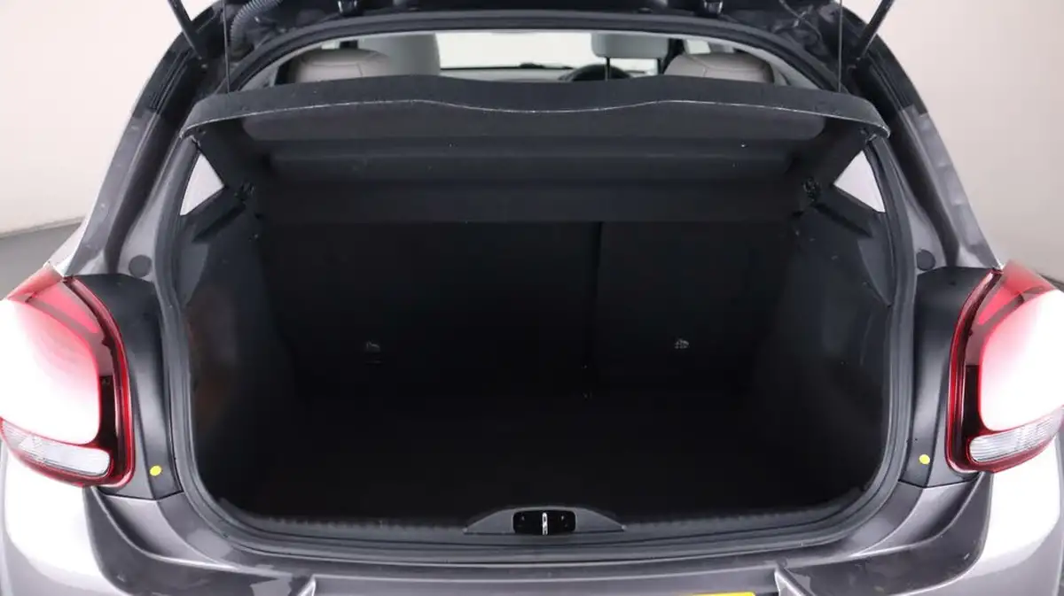2022-citroen-c3-12-puretech-shine-plus-83ps-ss-big-16