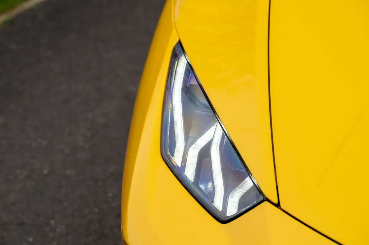 2018-lamborghini-huracan-52-performante-coupe-big-22