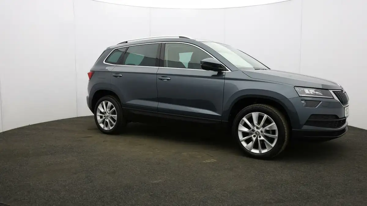 2022-skoda-karoq-15-tsi-se-l-big-42