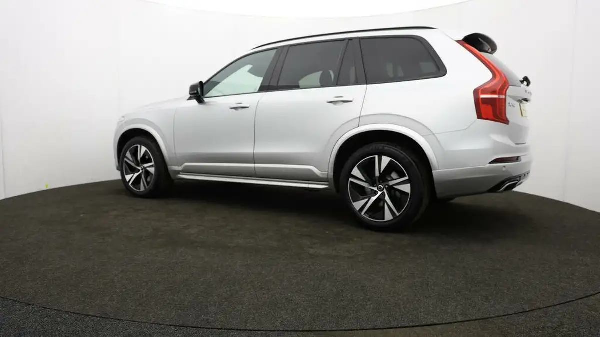 2021-volvo-xc90-20td-b5-r-design-big-65