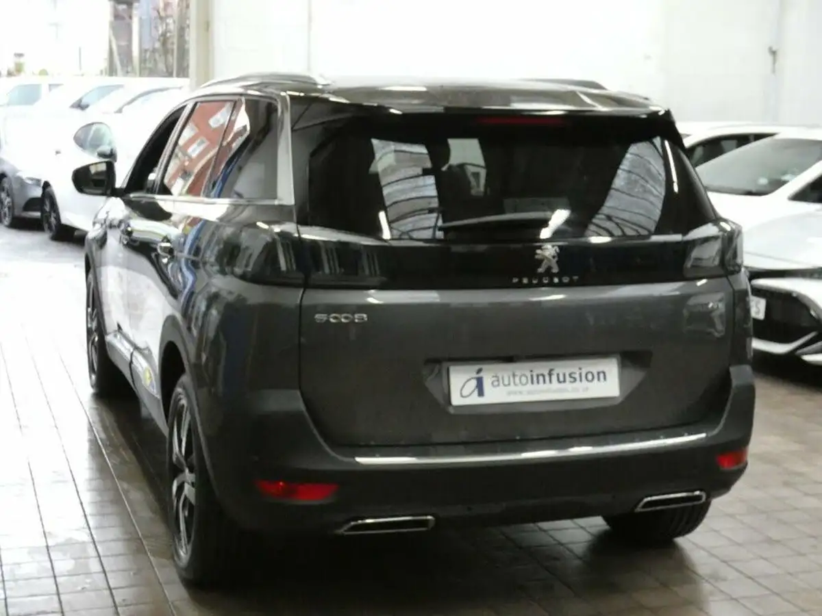 2021-peugeot-5008-suv-12-puretech-gt-eat8-big-35