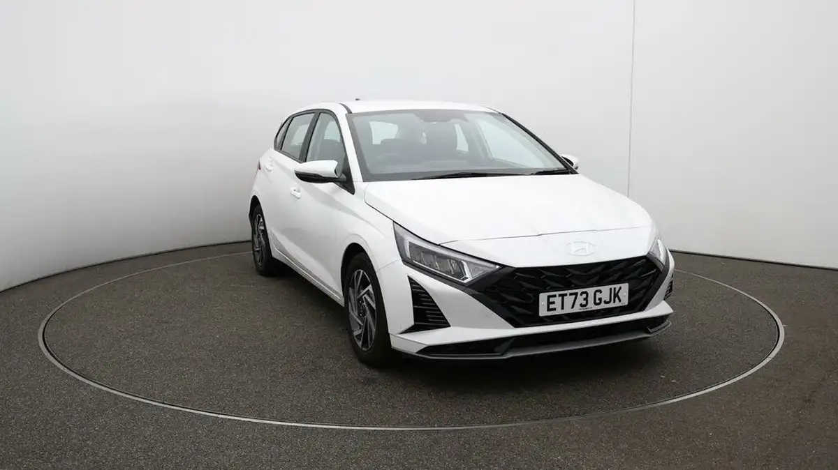 2024-hyundai-i20-10-t-gdi-advance-big-41