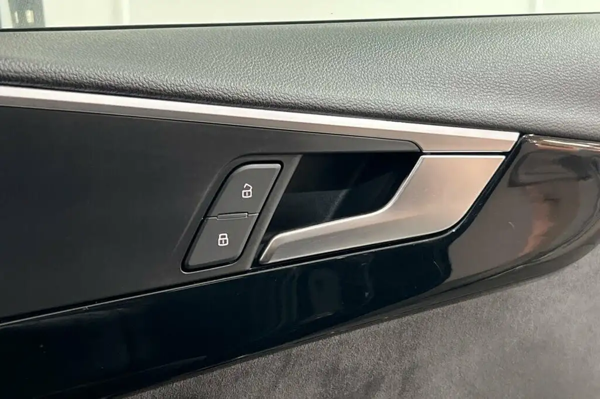 2019-audi-a4-20-35-tfsi-black-edition-big-41