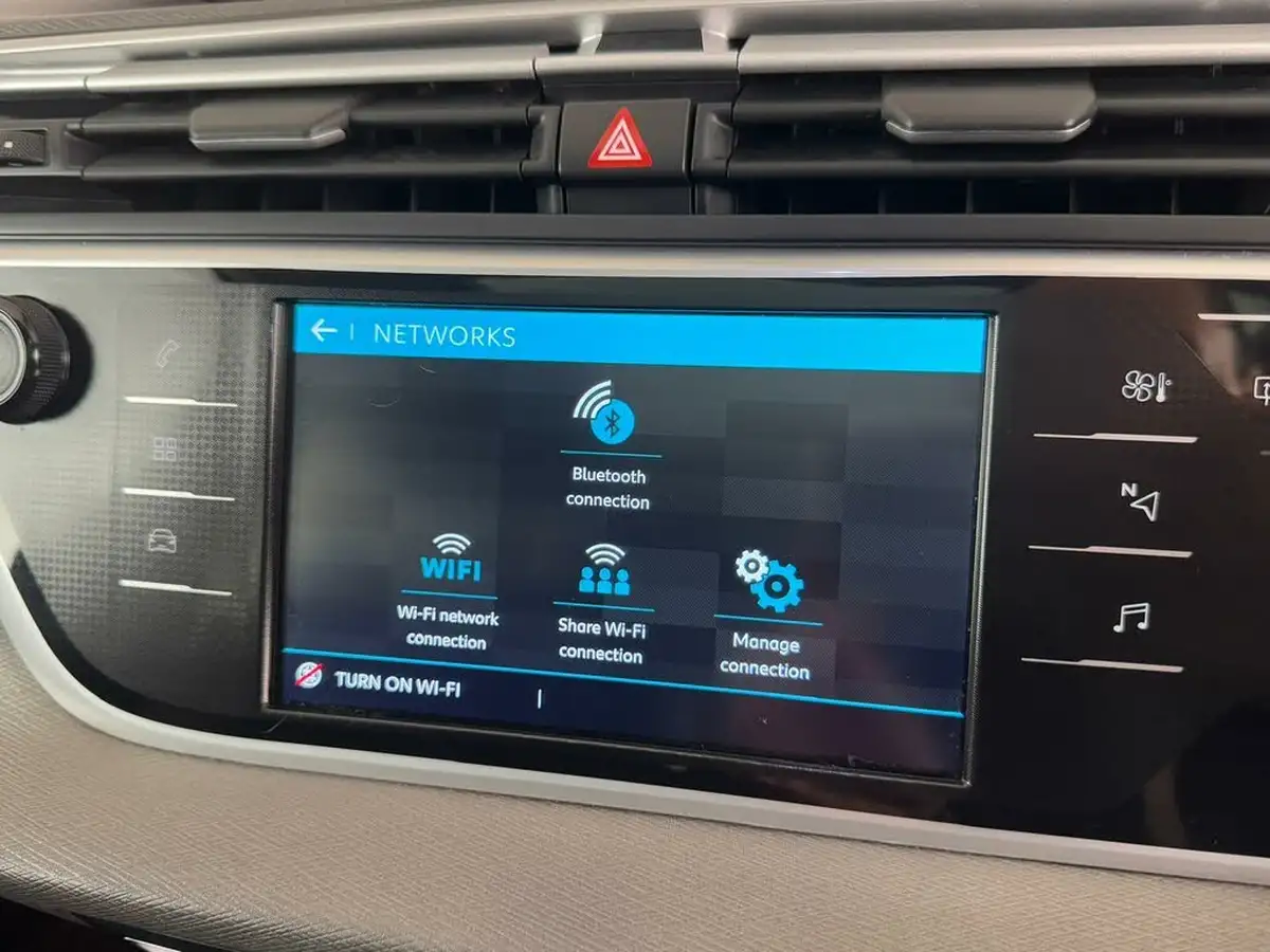 2019-citroen-grand-c4-spacetourer-12-puretech-flair-big-42