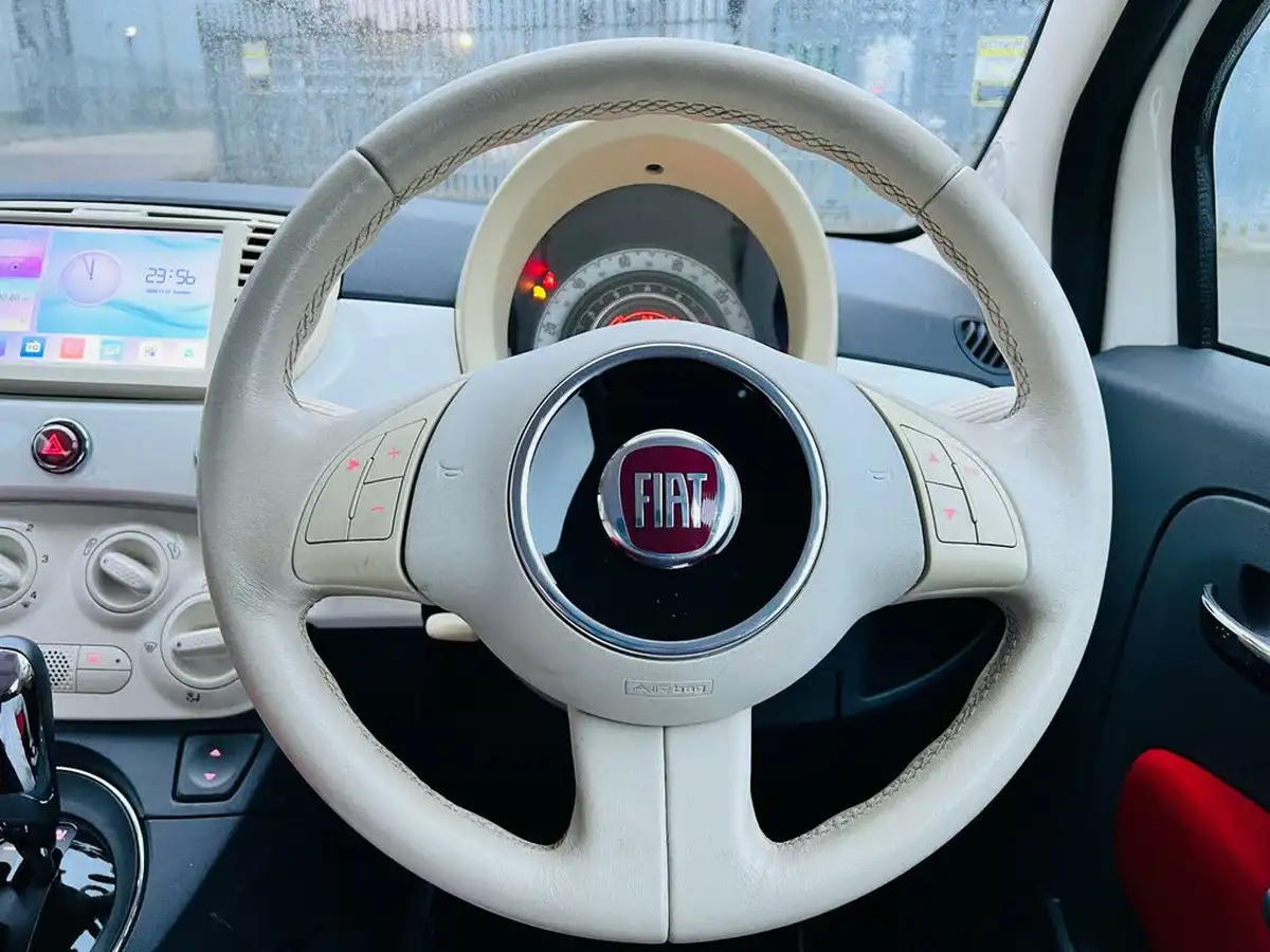 2013-fiat-500-12-lounge-dualogic-big-22