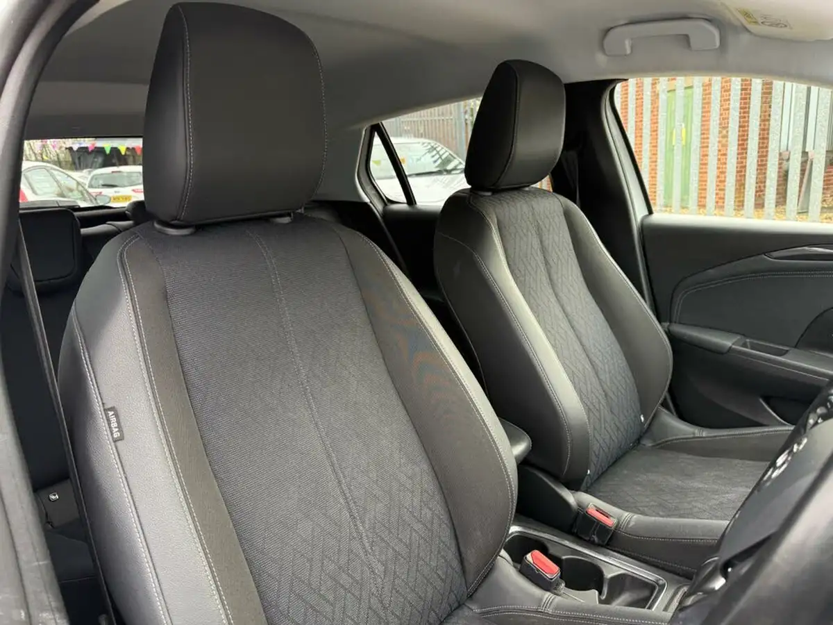 2020-vauxhall-corsa-12-turbo-elite-nav-premium-big-29