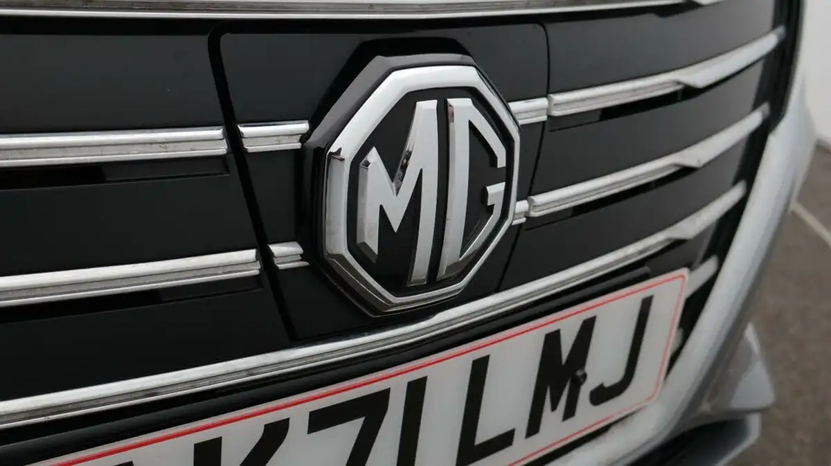 2021-mg-mg5-e-exclusive-ev-long-range-big-22