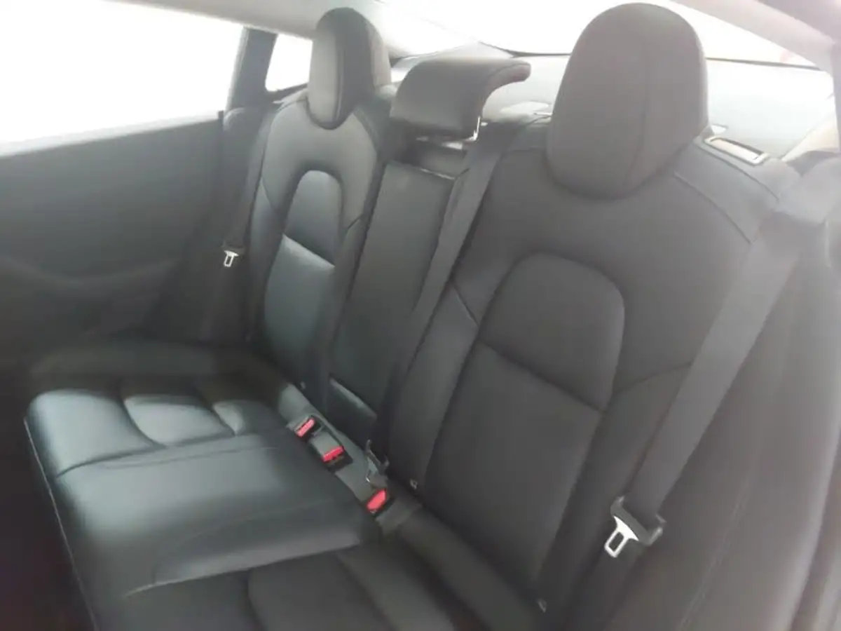 2021-tesla-model-3-e-long-range-awd-big-5