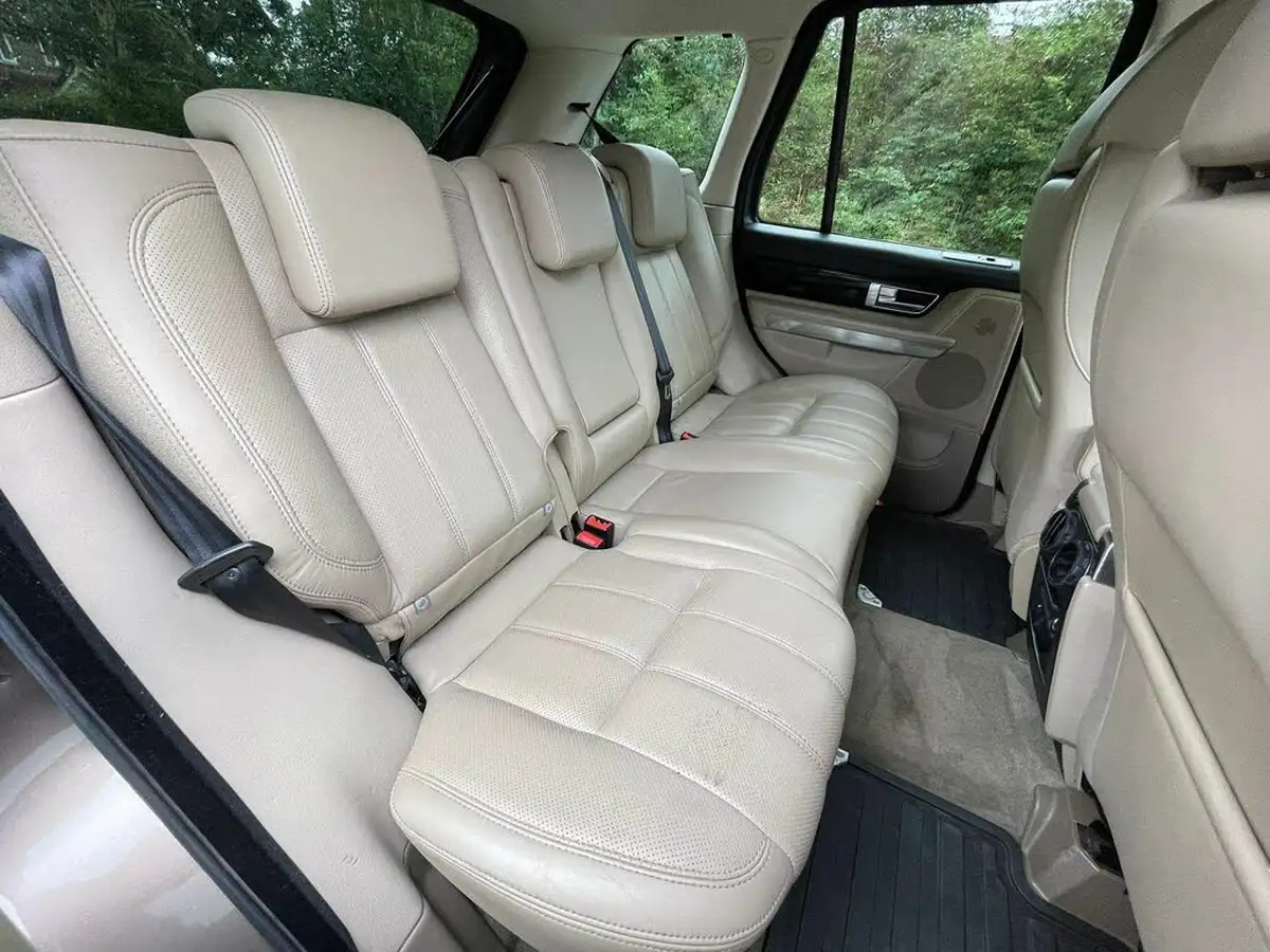 2010-land-rover-range-rover-sport-36td-hse-big-22