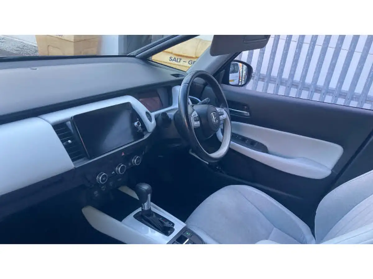 2021-honda-jazz-15-i-mmd-ex-107ps-big-8