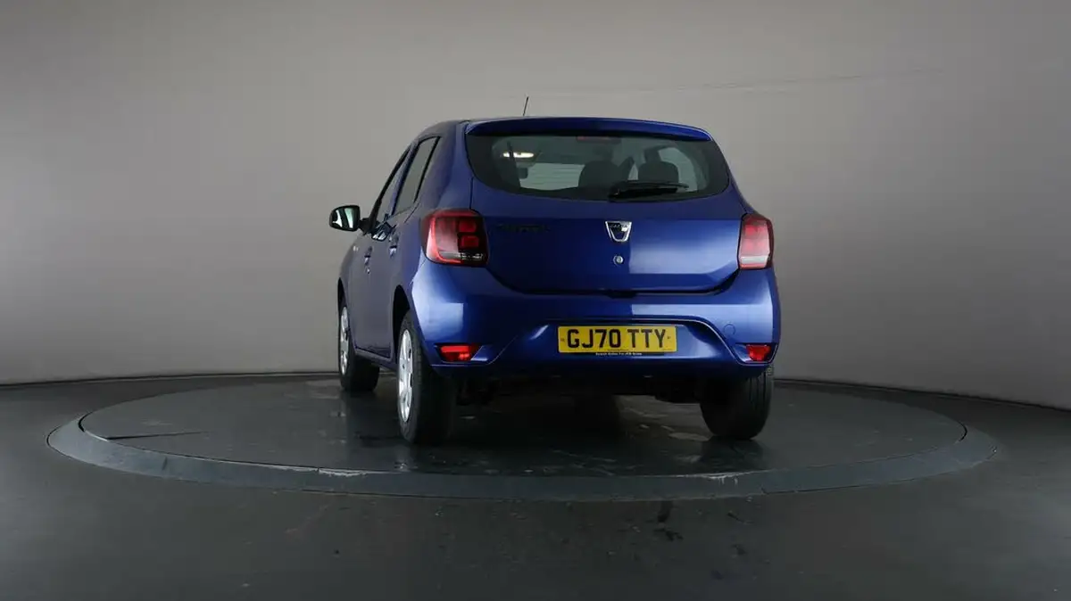 2020-dacia-sandero-10-sce-essential-big-40