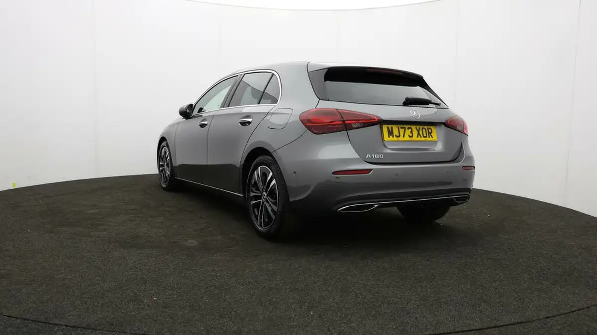 2023-mercedes-benz-a-class-big-76
