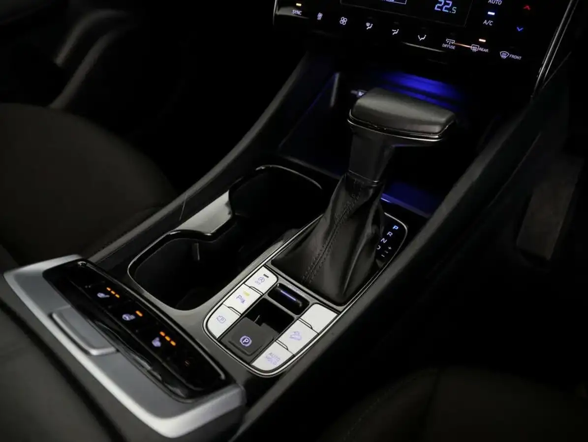 2021-hyundai-tucson-16-t-gdi-premium-150ps-48-volt-mhev-1598cc-dct-big-17