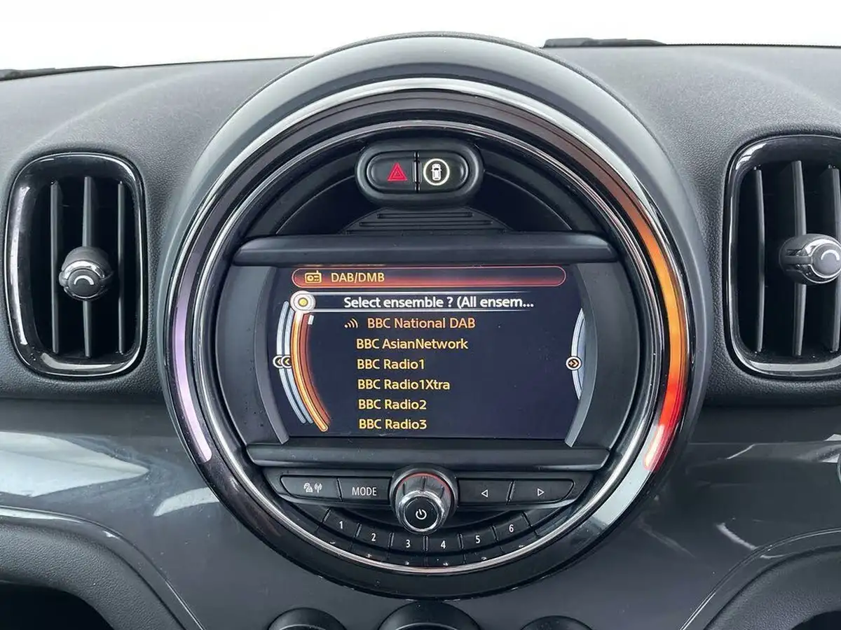 2017-mini-countryman-15-cooper-ss-big-27