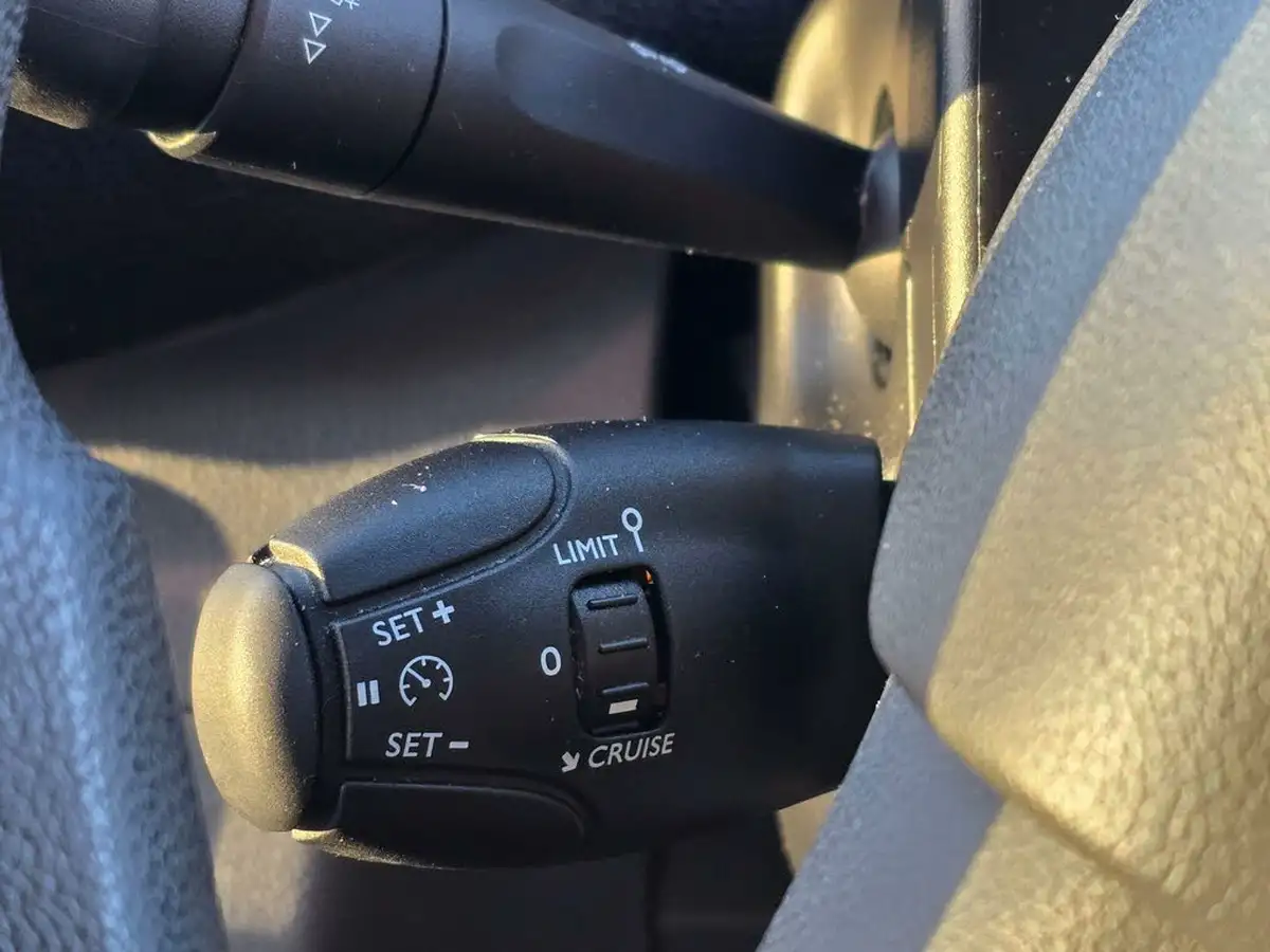 2018-citroen-dispatch-16bluehdi-x-m-1000-95pseu6-big-23