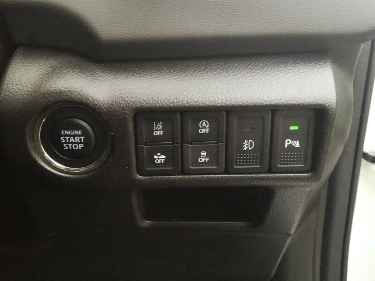 2023-suzuki-s-cross-14-boosterjet-motion-big-18