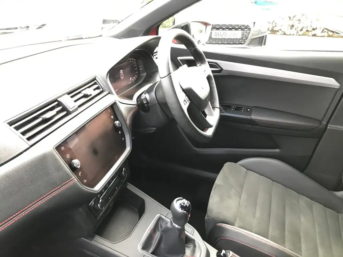 2021-seat-ibiza-10-tsi-fr-sport-110ps-big-4