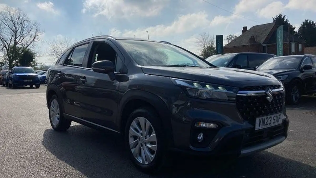 2023-suzuki-s-cross-14-boosterjet-motion-big-26