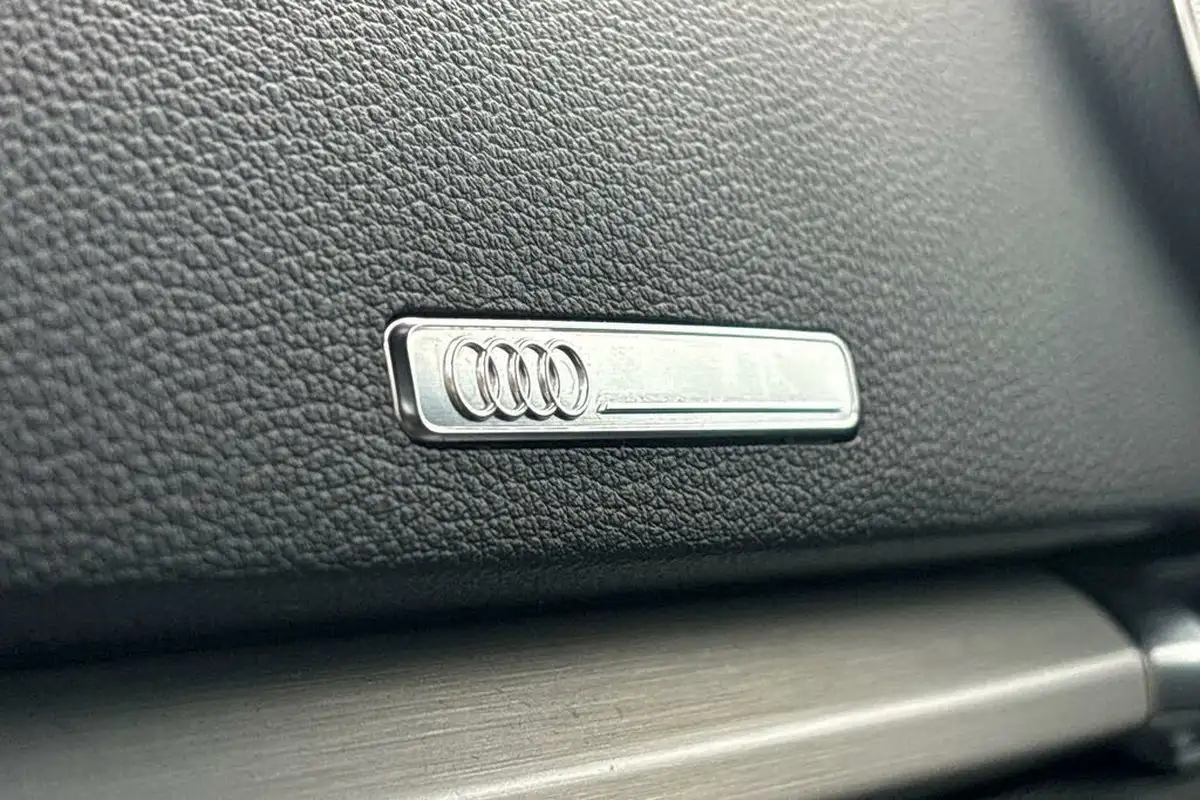 2018-audi-a3-15-35-tfsi-s-line-saloon-4d-tronic-big-19