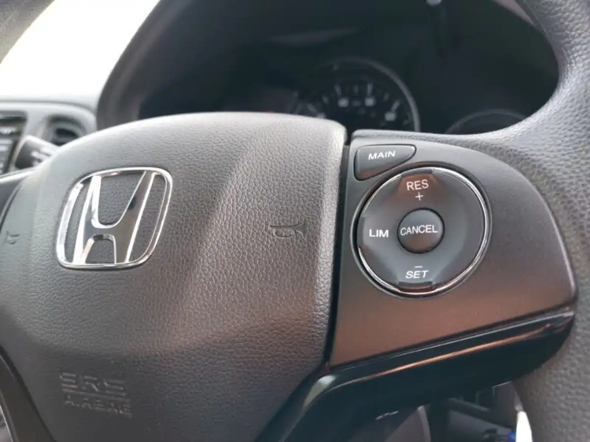 2020-honda-hr-v-15-i-vtec-s-big-11
