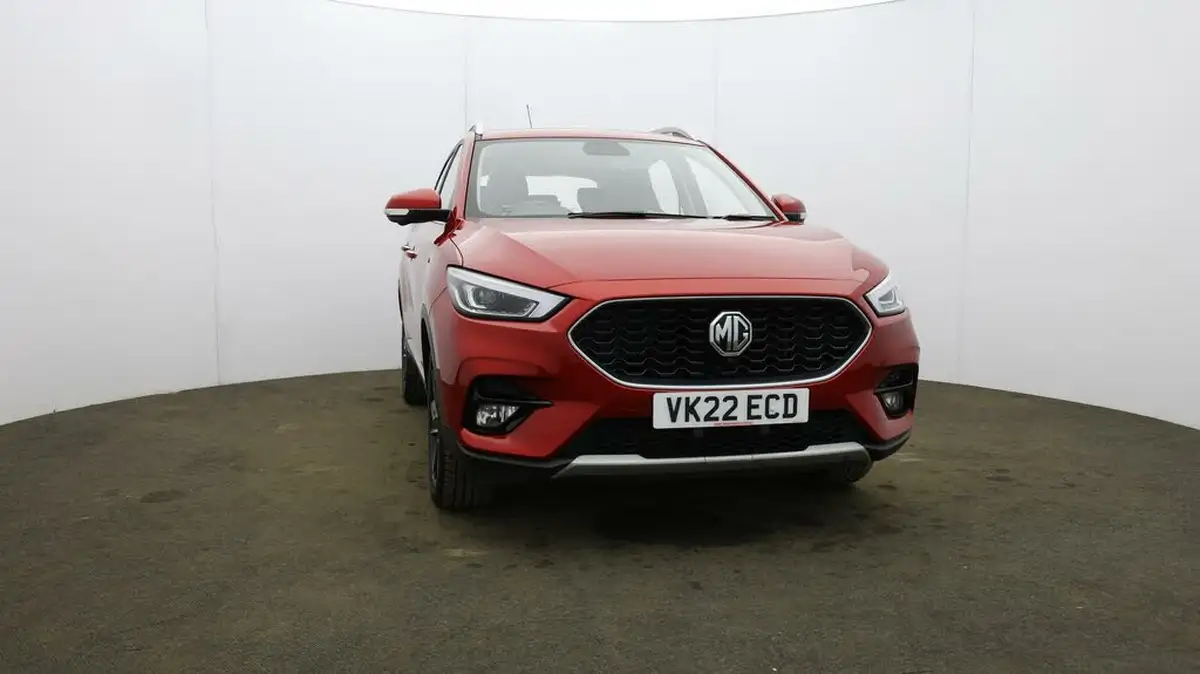 2022-mg-zs-suv-10t-gdi-exclusive-big-42