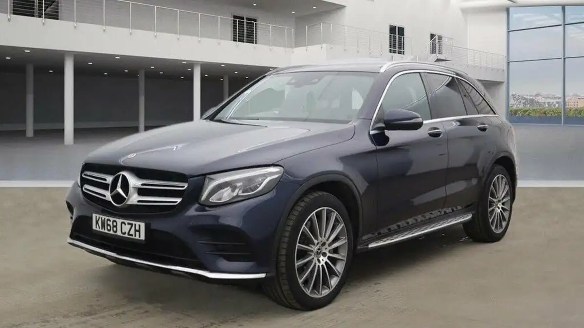 2018-mercedes-benz-glc-class-21d-glc250d-amg-line-premiumss-station-wagon-5d-big-1