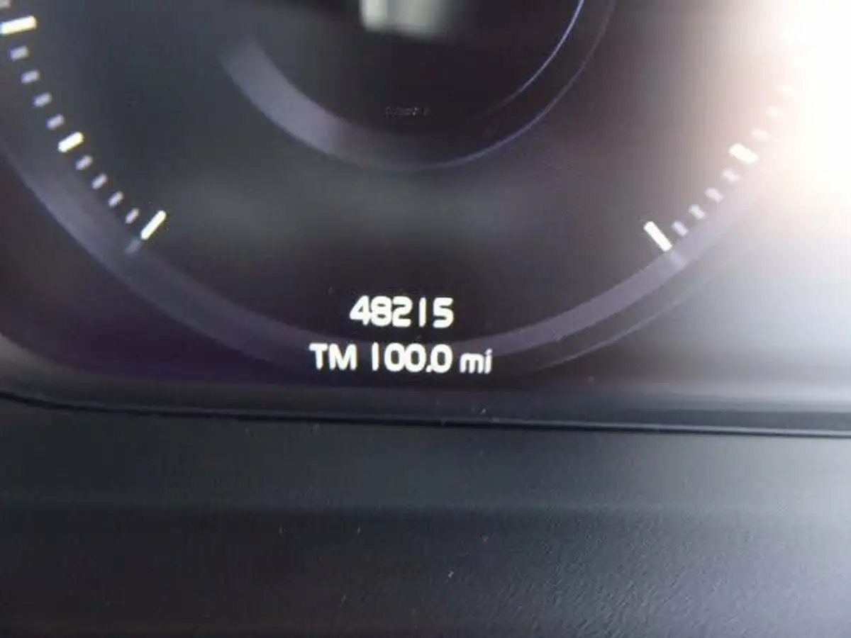 2021-volvo-xc40-15-t3-r-design-163bhp-geartronic-big-10
