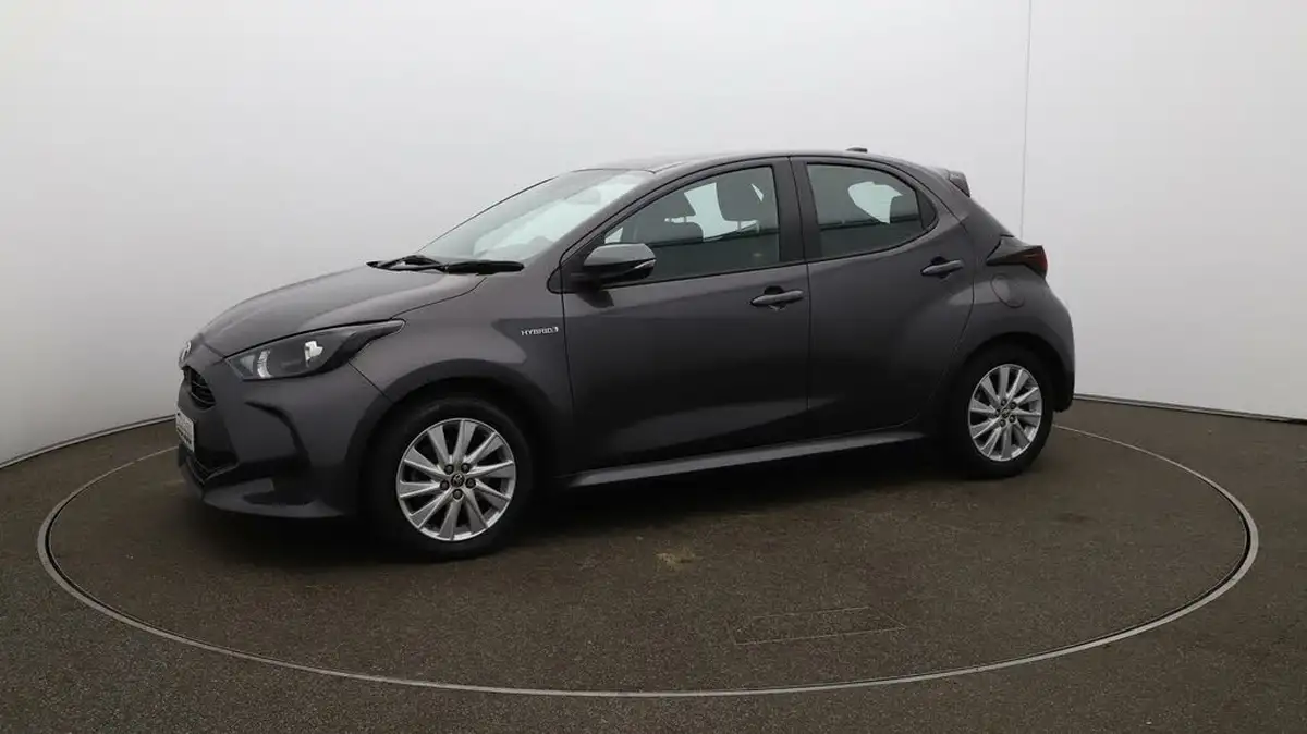 2021-toyota-yaris-15-vvt-i-icon-114bhp-hybrid-1490cc-e-cvt-big-65
