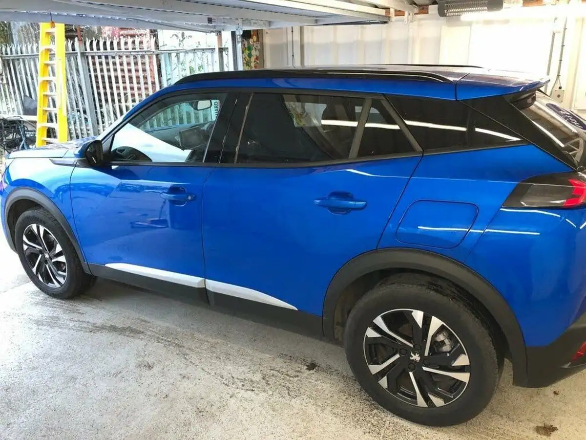 2021-peugeot-2008-suv-12-puretech-allure-premium-100bhp-big-14