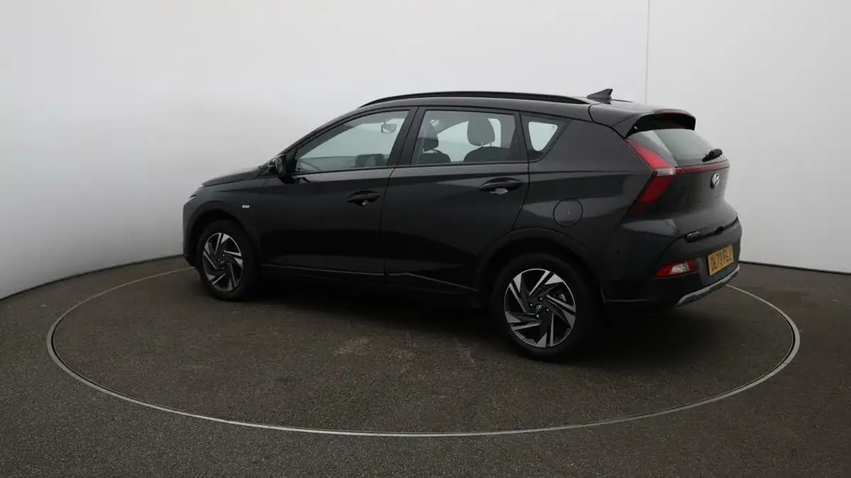 2023-hyundai-bayon-10-t-gdi-se-connect-dct-big-33
