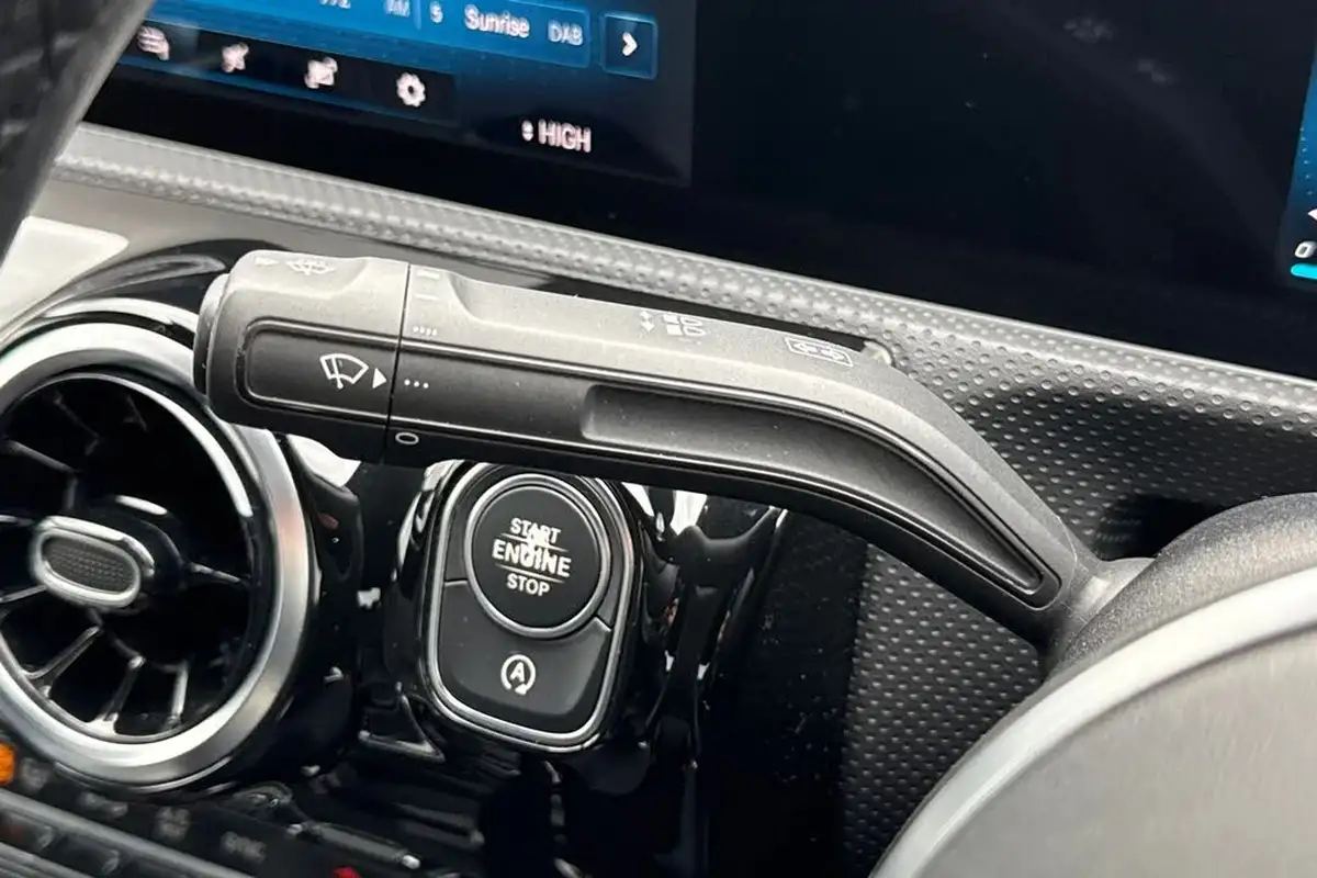 2019-mercedes-benz-a-class-13-a200-sport-executive-saloon-4d-7g-dct-big-31