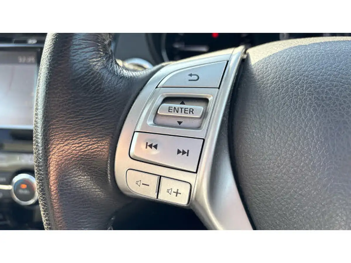 2014-nissan-x-trail-16dci-tekna-xtronic-cvt-big-27