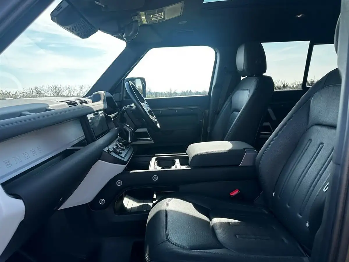 2022-land-rover-110-defender-20-p300-x-dynamic-se-big-13