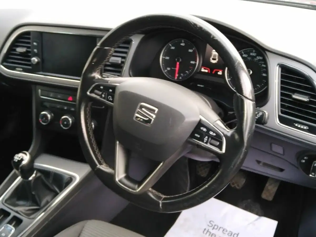 2019-seat-leon-16tdi-se-dynamic-ss-hatchback-big-21