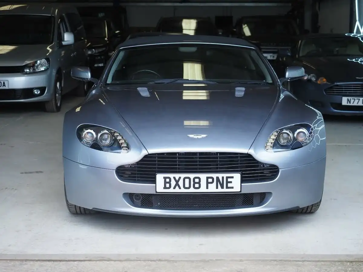 2008-aston-martin-vantage-43-convertible-sportshift-big-4