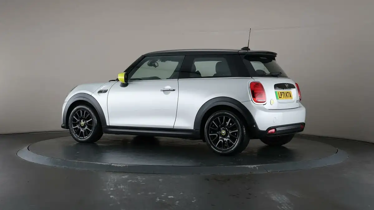 2022-mini-cooper-e-cooper-s-2-big-75