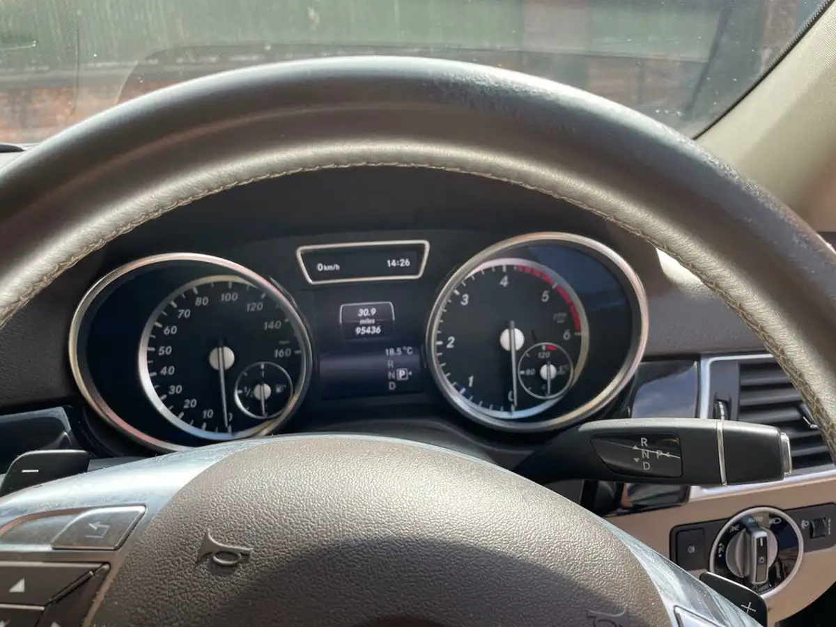 2013-mercedes-benz-m-class-20td-ml250-bluetec-sport-sport-big-19