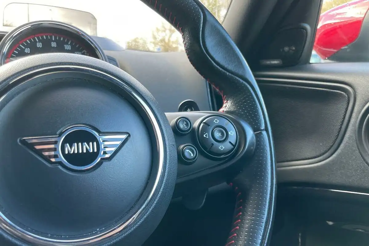 2019-mini-countryman-20-john-cooper-works-big-35