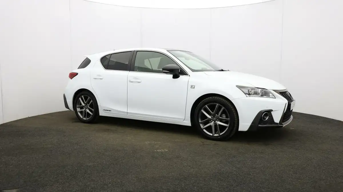 2019-lexus-ct-200h-18-f-sport-big-47