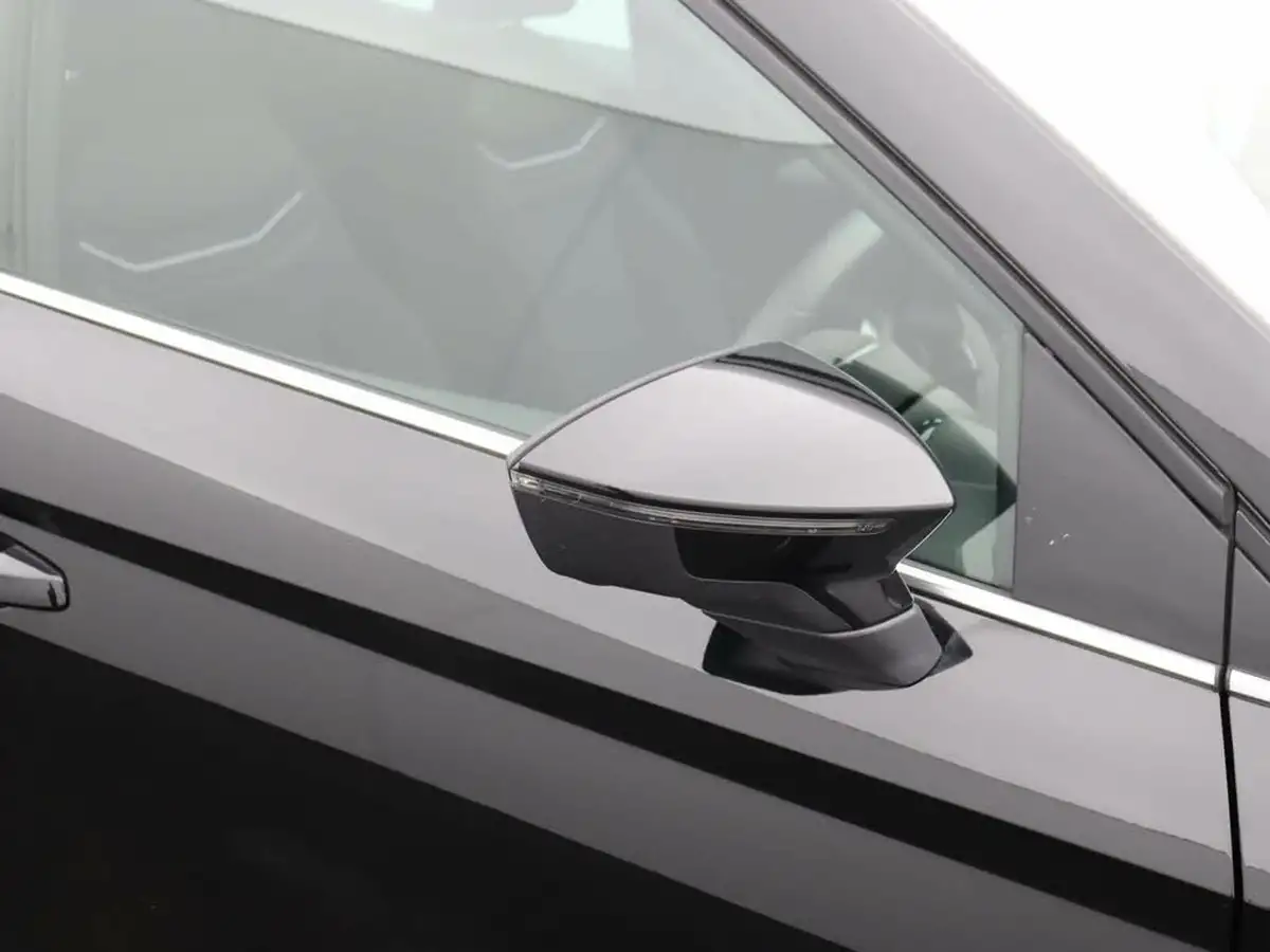 2022-seat-arona-15-tsi-fr-big-45
