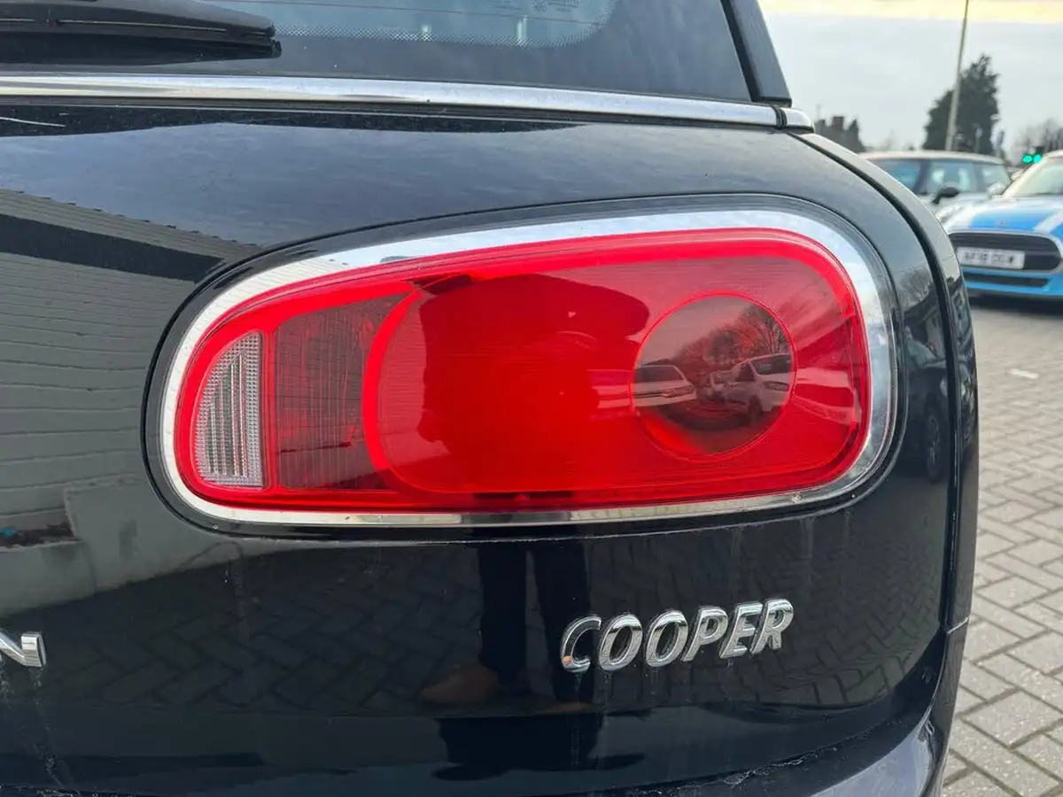 2018-mini-clubman-15-cooper-ss-big-10
